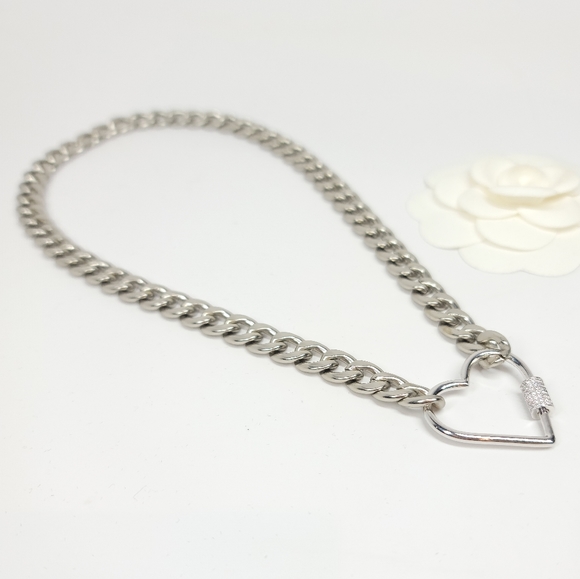 New Heart Carabiner with Chunky Chain Necklace - Picture 6 of 6